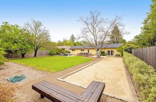 Kenwood House | Kenwood Home with Bocce Court, Dog Friendly