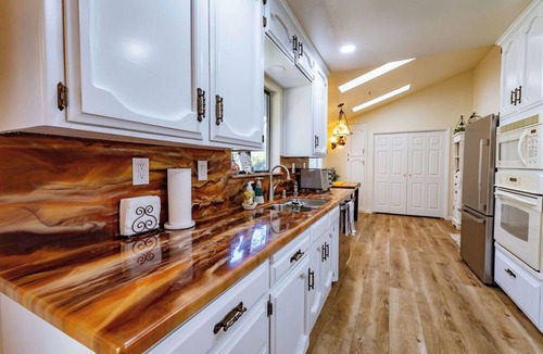 Yosemite Forks House | Kindred Spirits Lodge near Yosemite & Bass Lake