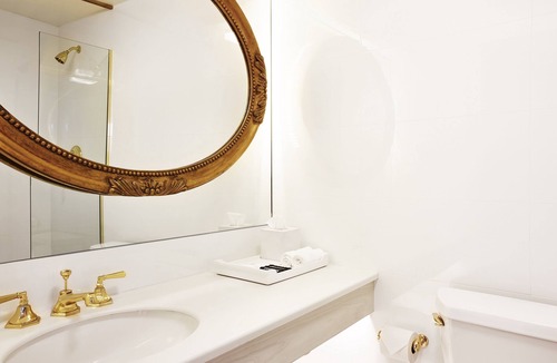 Wilshire Center Hotel | King Room at The LINE Hotel Los Angeles, Pet-friendly Property, Outdoor Pool!