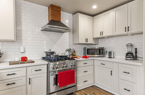 Greenacres House | KingBeds| Skylight|1GB Wi-Fi| Step-free| Clean