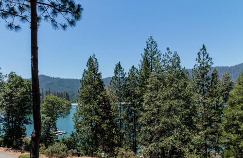 Bass Lake House | Knott Lakeview