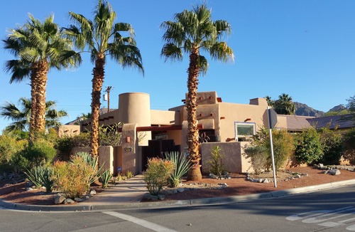 La Quinta Cove House | La Quinta Cove Four Bedroom Home- Fall and Winter in the Beautiful Desert!