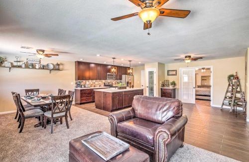 Lake Havasu City House | Lake Havasu Home w/Pool, Near London Bridge!