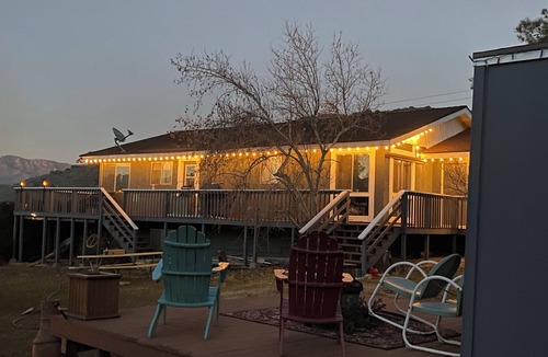 Mountain Mesa House | Lake House