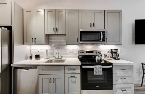 Lake Las Vegas Condo | Lake Las Vegas Studio with Serene Views