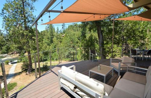 Bass Lake House | Lake Point Life Lake Front