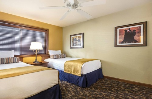 Tahoe Village Resort | Lake Tahoe 2BR Retreat at WorldMark – Walk to Village, Slopes & Stunning Views