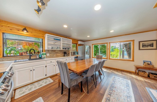 Bass Lake Cabin | Lakefront Cabin with Private Beach, Redwood Dock, Kayaks & Stargazing Dome