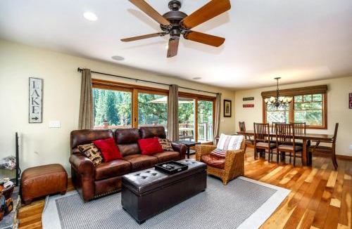 Groveland House | Lakefront Cabin with Private Dock, Pool, Tennis Court and Balcony in Groveland, California