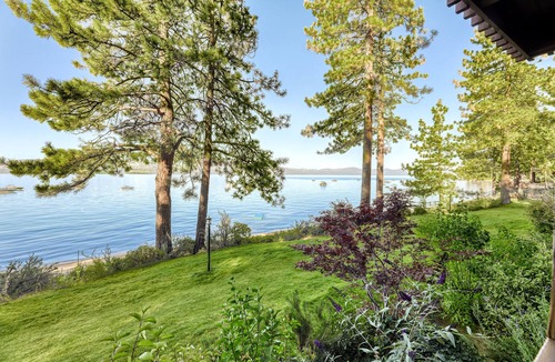 Zephyr Cove Condo | Lakefront getaway with Private beach access & balcony, sleeps 6