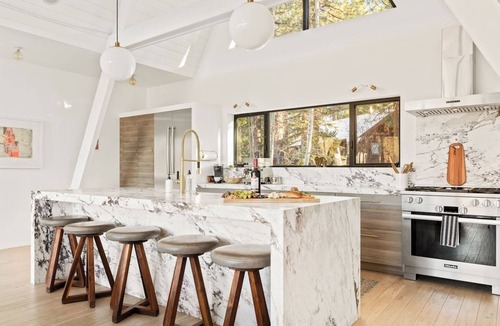 Big Bear Lake Villa | Lakefront Modern A Frame