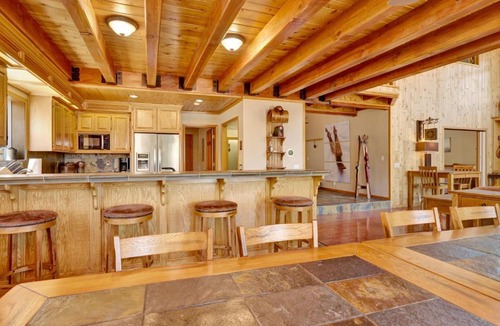Big Bear Lake House | Lakefront village castle #2312