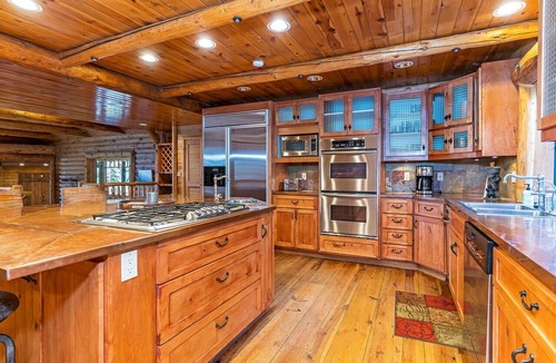 Incline Village House | Lakeshore 6BR/4BA Incline Village | Lake Views