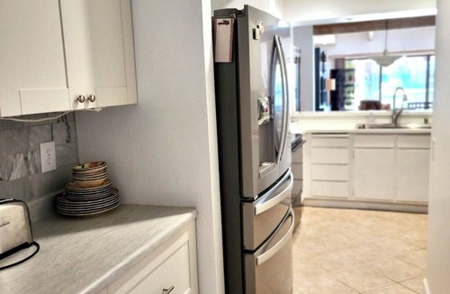 Rancho Mirage Condo | Lakeside, Mission Hills Country Club. Our 9th Holiday Condo! 1 BR/1.5 Baths.