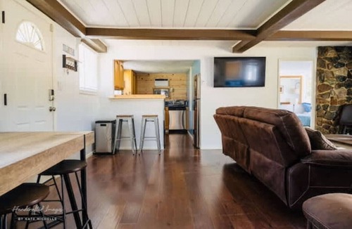 Wishon House | Lakeview Haven - Boat Slip - Hot Tub - Sleeps 16