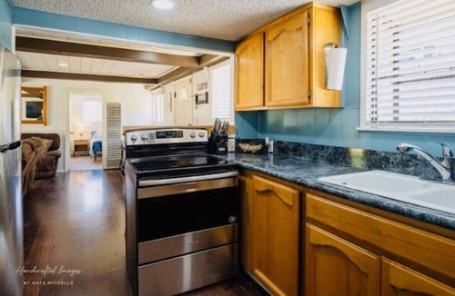 Wishon House | Lakeview Haven - Boat Slip - Hot Tub - Sleeps 16
