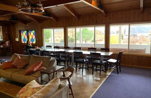 Wofford Heights Cabin | Lakeview Legacy Lodge at Lake Isabella