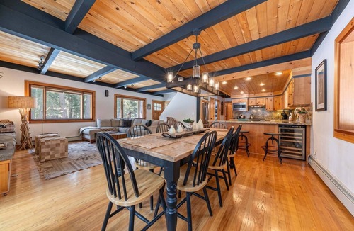 Tahoe Pines House | Lakewalk Lodge on the West Shore by Tahoe Getaways - Luxury Cabin, Dog Friendly, Sauna & HOA Beach
