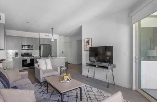 Rhodes Ranch Apartment | Landing | Amazing 1BD, Clubhouse, Gym