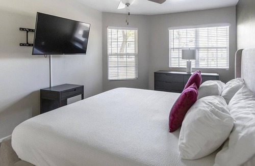 Moreno Valley Apartment | Landing at Legends at Rancho Belago - 2 Bedrooms in Downtown Moreno Valley