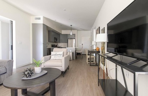 Rhodes Ranch Apartment | Landing | Incredible 2BD, Clubhouse, Gym