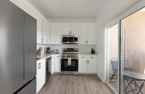 Las Vegas Apartment | Landing | Stunning 1BD, Gym, Clubhouse