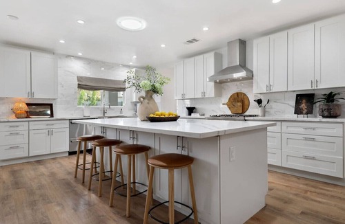 Palm Desert House | Large Estate Book 4 get 1 free night Vly Pkl BBall Games