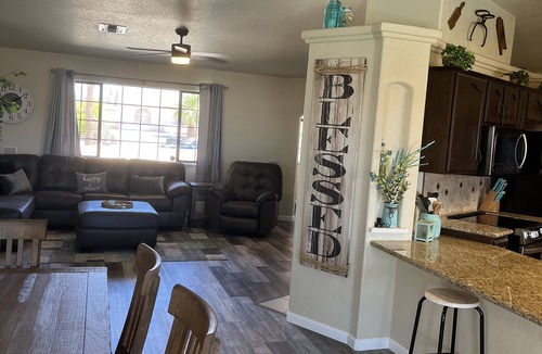 Lake Havasu City House | Large heated pool and hot tub! 2 King Rooms. Lake View!