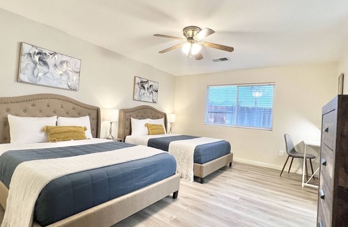 Rosedale House | Large Home W/ComfyBeds &BBQGrill ForUpTo14 Guests