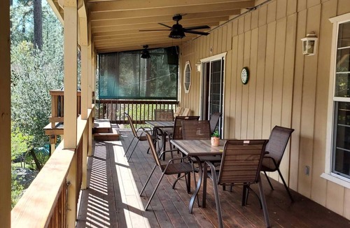Groveland Cabin | Large Home @ Yosemite Gateway !