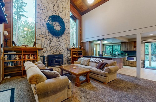 Shaver Lake House | Large Mountain Home w/Game Room, Fireplace, Wifi, & Private W/D