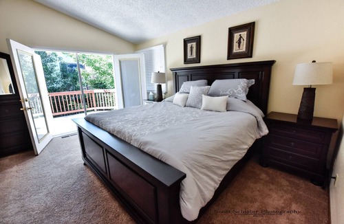 Sparks House | LARGE ROOMY FIVE BEDROOM RENO HOME NEAR CASINO'S AND THE SPARKS MARINA