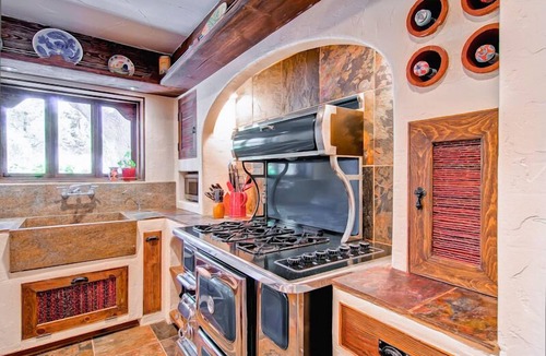Templeton House | Las Palmas-Gracious Hacienda in Paso Robles Wine Country!