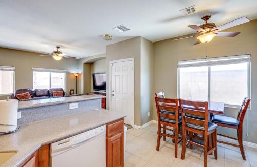 Sunrise Manor Apartment | Las Vegas Condo with Patio and Pool Access!