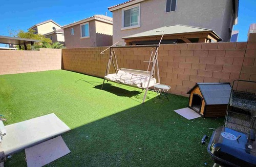 Arden House | Las Vegas house, Strip, 2 x garage, EV 40A Charger 10 minutes to strip