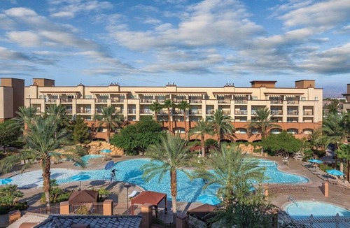 Enterprise Condo | Las Vegas | Premium Vegas Retreat | Pool + Hot Tub | 2BR