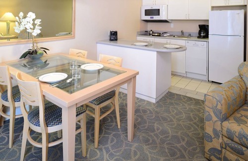 Capistrano Beach Condo | LAST MINUTE Hilton resort 500USD value @ 200USD per night! BBQ equipped balcony!