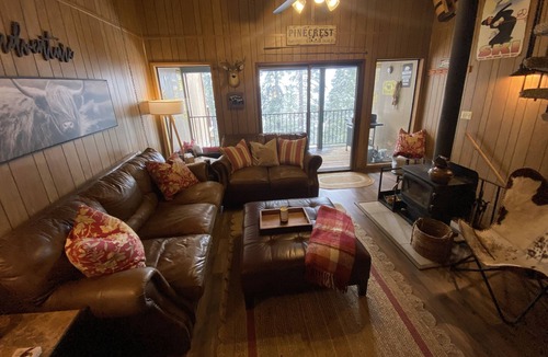 Pinecrest Condo | Leland Retreat - Condo in Beautiful Leland Meadows close to lakes & ski area