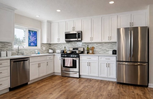 Santa Clara House | Levi’s Retreat – 2 Kings, Mural, Free Parking