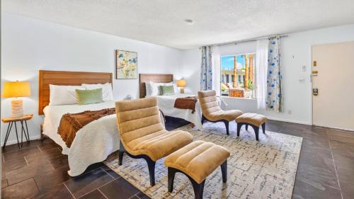 Desert Hot Springs Hotel | Lido Palms Resort and Spa