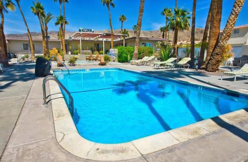 Desert Hot Springs Hotel | Lido Palms Resort and Spa