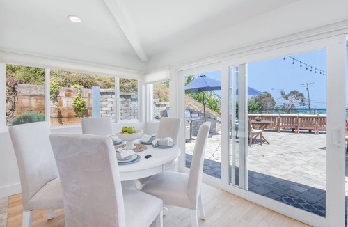 Eastern Malibu House | Life is better at the Beach in Malibu! Lux 3 bdr Home Spectacular Ocean Views