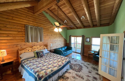 Groveland Cabin | Lillaskog Lodge: Family Friendly Ridge Top Lodge, Near Yosemite