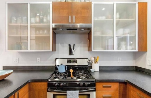 Hayes Valley Condo | Live Like a San Franciscan in Hayes Valley, with Parking & Bi-monthly cleaning