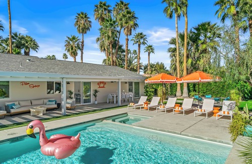 Palm Springs House | Living The Desert Way - Expansive 5‑Bedroom with Pool, Spa, Fire Pit & Stunning Mountain Views