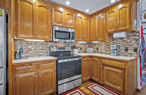 Atascadero Cabin | Lodge West - Gateway to California Central Coast 5 Bedrooms 4 Baths