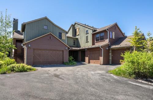 Mammoth Lakes House | Lodges 1138
