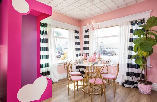Belmont Heights House | Long Beach Barbie House