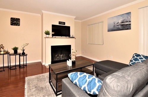 Canyon Gate Condo | Lovely 2 Bedroom Condo With Indoor Fireplace