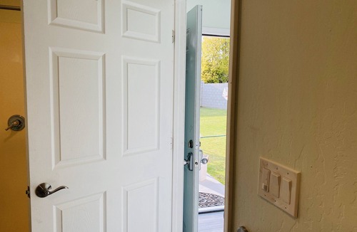 Greenacres Apartment | Lovely Guesthouse For A Peaceful Stay